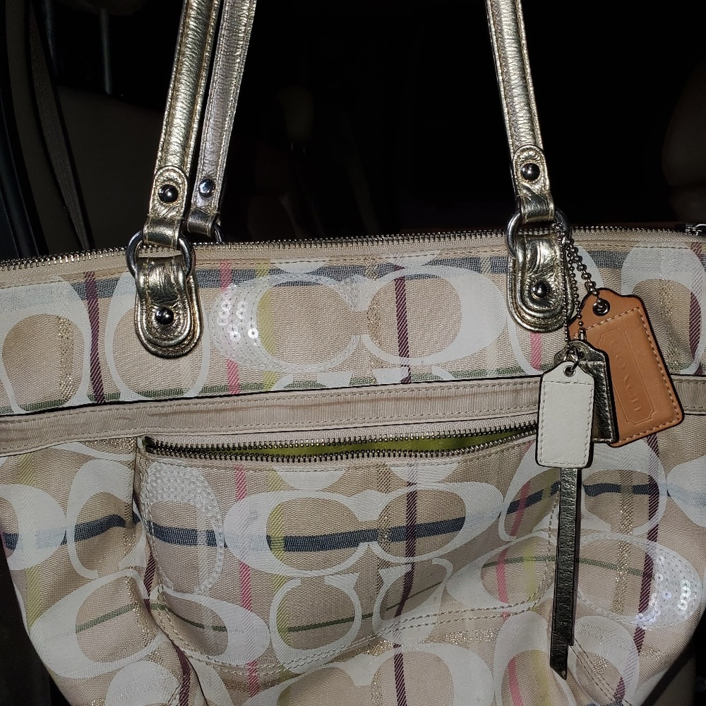 Coach tatersall tote